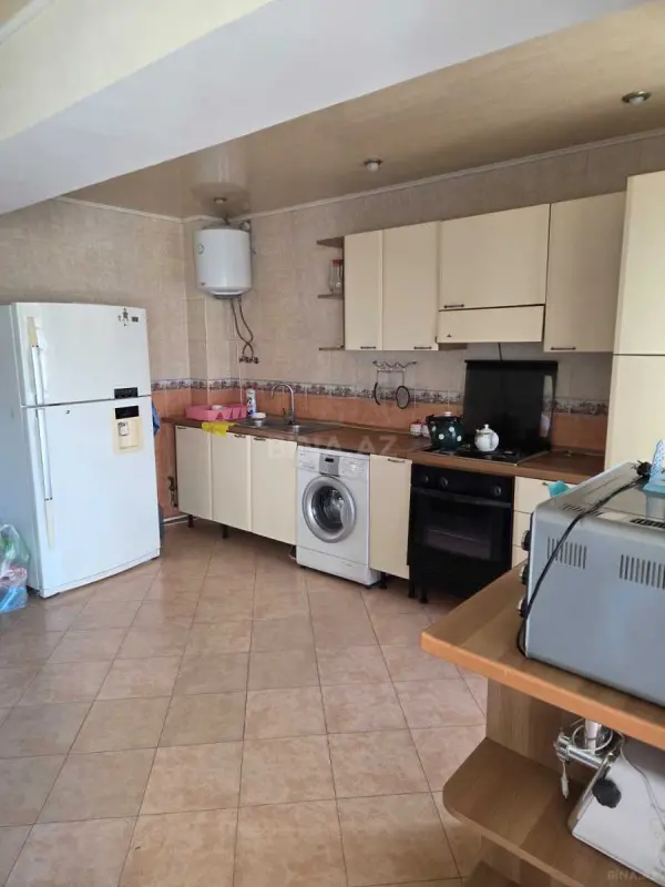 Kirayə verilir 3 otaqlı mənzil 80 m²