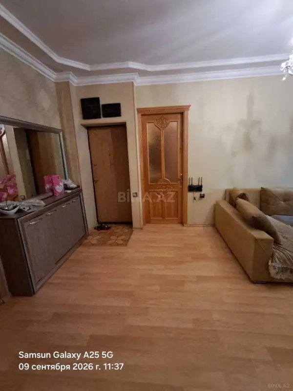 Kirayə verilir 4 otaqlı mənzil 100 m²