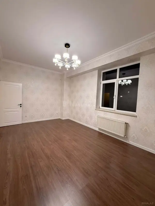 Satılır 2 otaqlı mənzil 68 m²