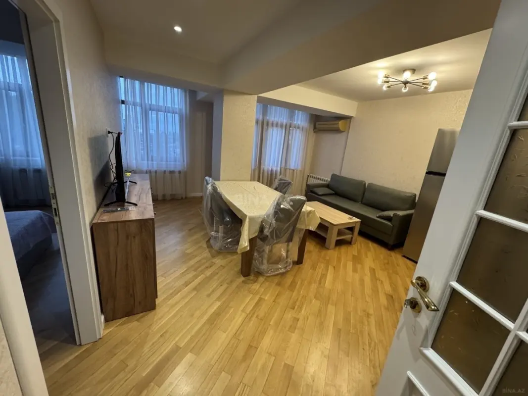 Kirayə verilir 2 otaqlı mənzil 50 m²