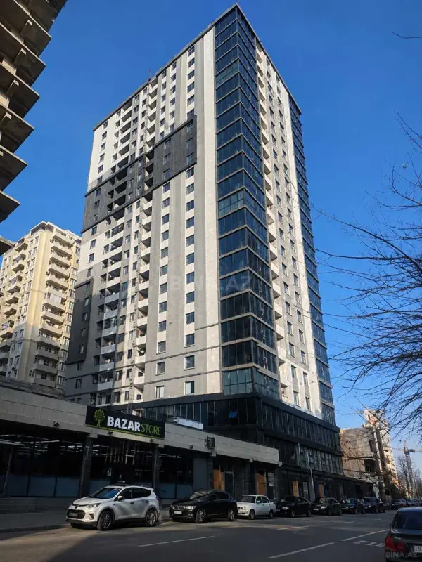 Satılır 3 otaqlı mənzil 107 m²