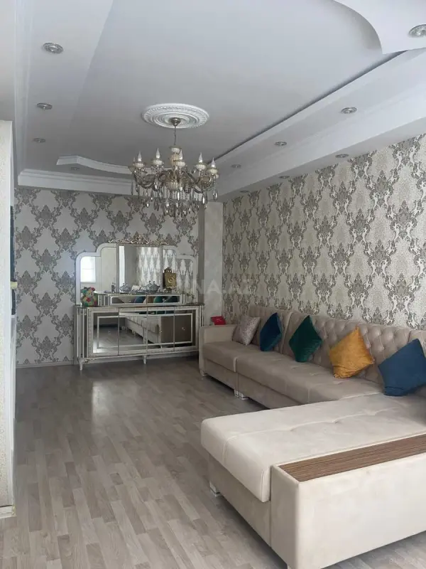 Satılır 2 otaqlı mənzil 56 m²