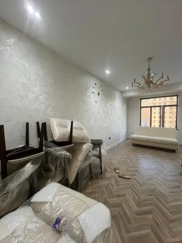 Kirayə verilir 3 otaqlı mənzil 110 m²