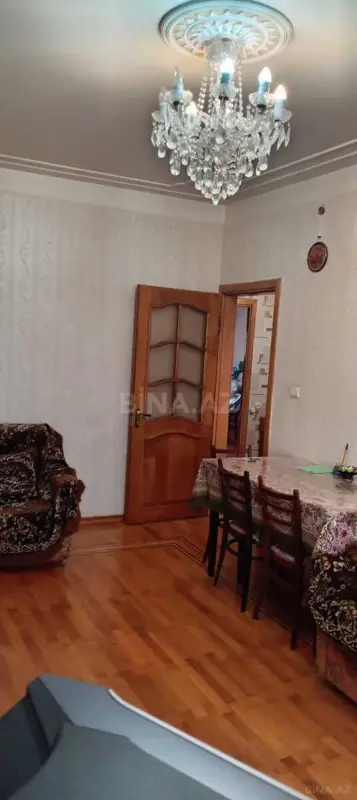 Satılır 3 otaqlı mənzil 90 m²