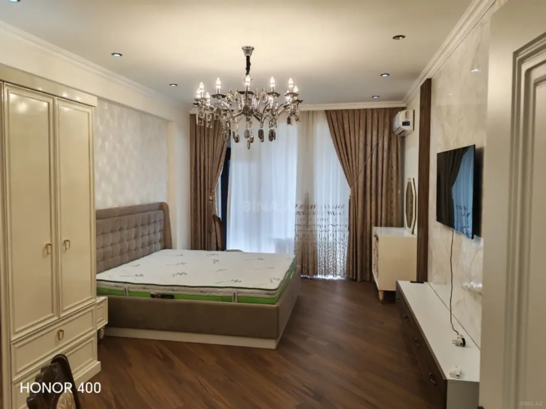 Kirayə verilir 2 otaqlı mənzil 100 m²