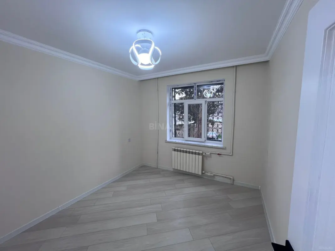 Satılır 4 otaqlı mənzil 105 m²