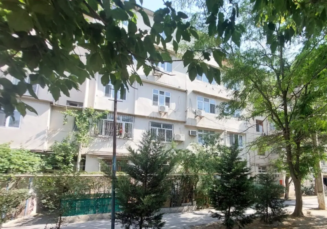 Satılır 3 otaqlı mənzil 67 m²