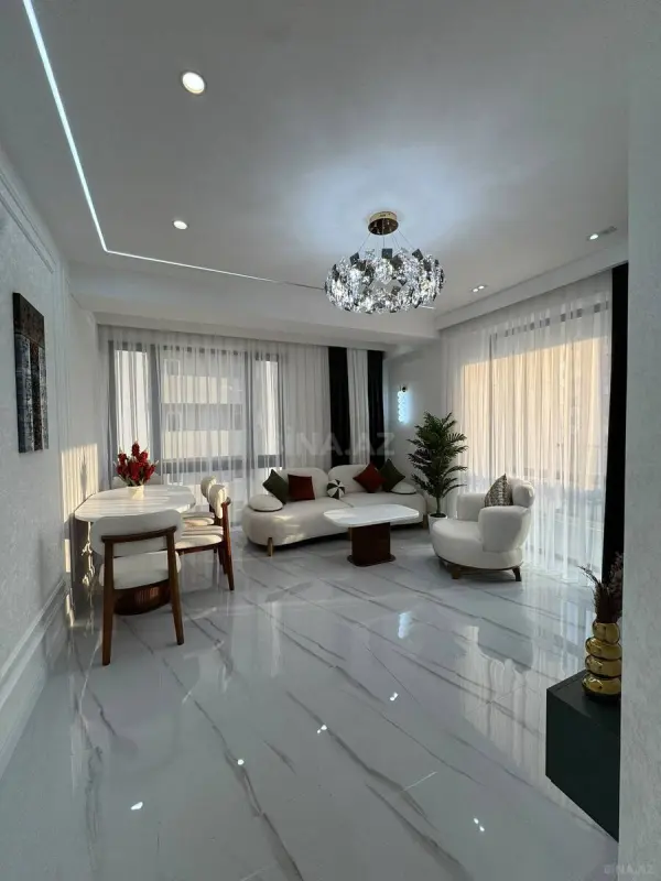 Satılır 3 otaqlı mənzil 103 m²
