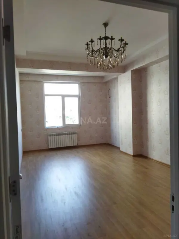 Kirayə verilir 3 otaqlı mənzil 112 m²