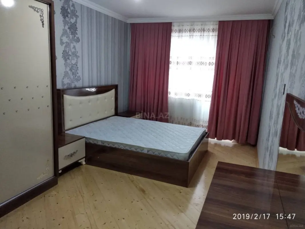 Kirayə verilir 4 otaqlı mənzil 100 m²