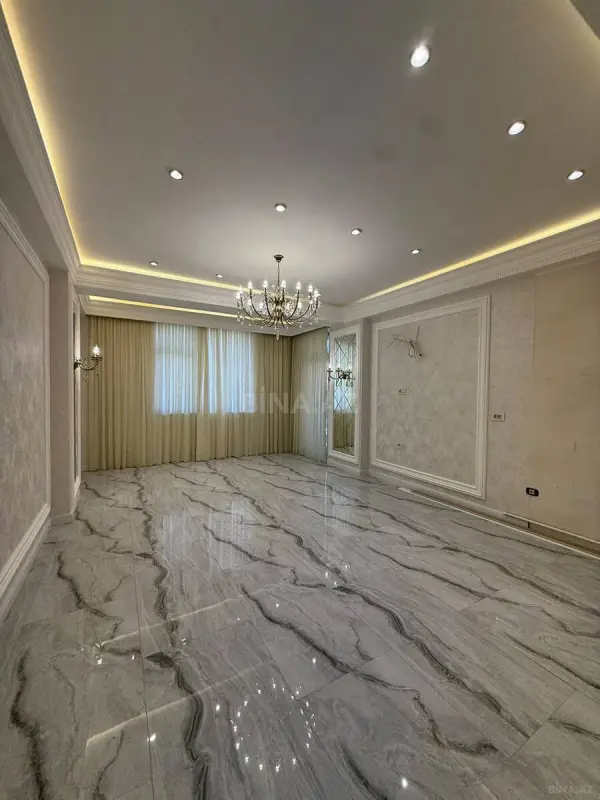 Satılır 3 otaqlı mənzil 107 m²