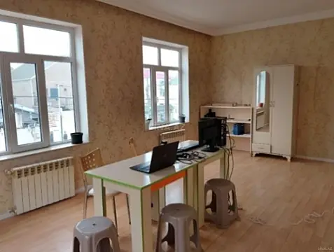 Kirayə verilir obyekt 100 m² — Bakı, Yasamal 100.00 m²