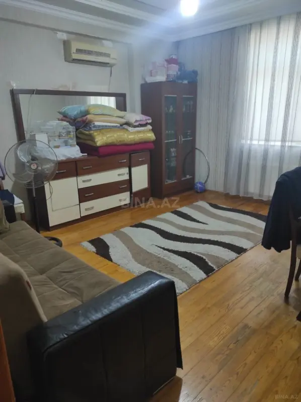 Satılır 2 otaqlı mənzil 64 m²