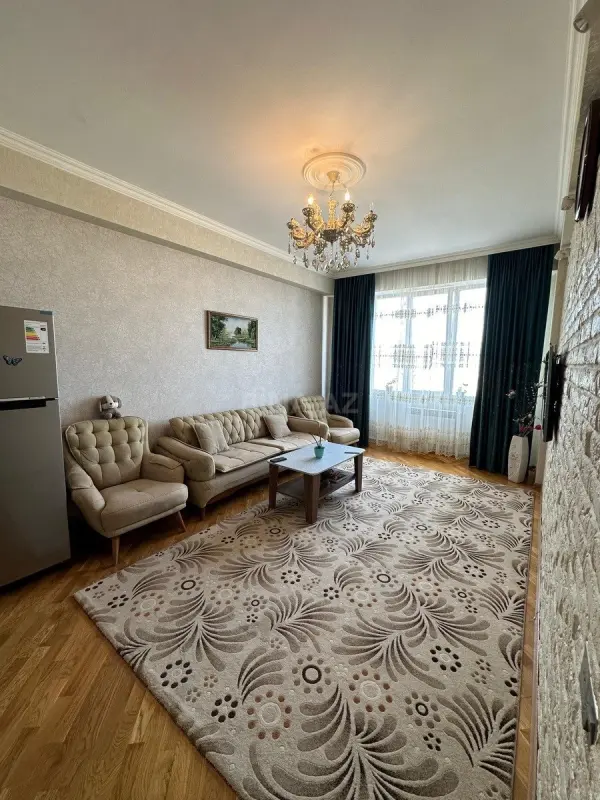 Satılır 3 otaqlı mənzil 65 m²