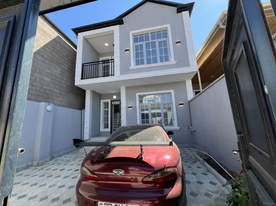 Satılır 4 otaqlı həyət evi 140 m²