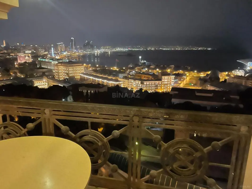 Kirayə verilir 3 otaqlı mənzil 110 m²