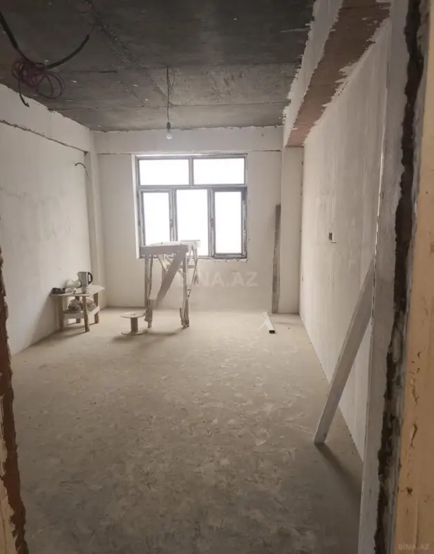 Satılır 3 otaqlı mənzil 115 m²