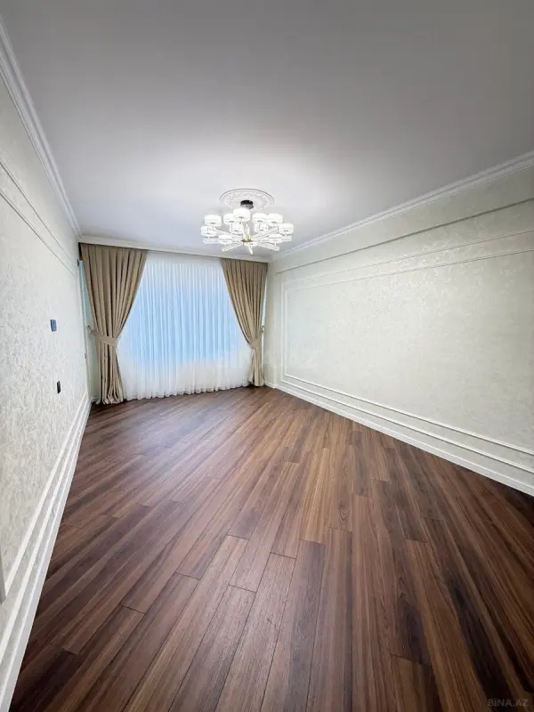 Satılır 2 otaqlı mənzil 70 m²
