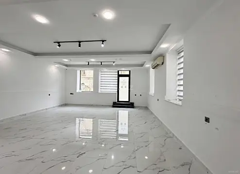 Kirayə verilir obyekt 64 m² — Bakı, Nizami 64.00 m²