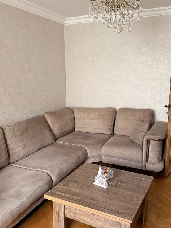 Satılır 3 otaqlı mənzil 73 m²
