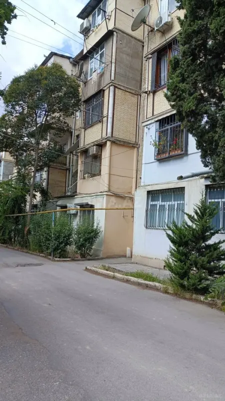 Kirayə verilir 2 otaqlı mənzil 43 m²