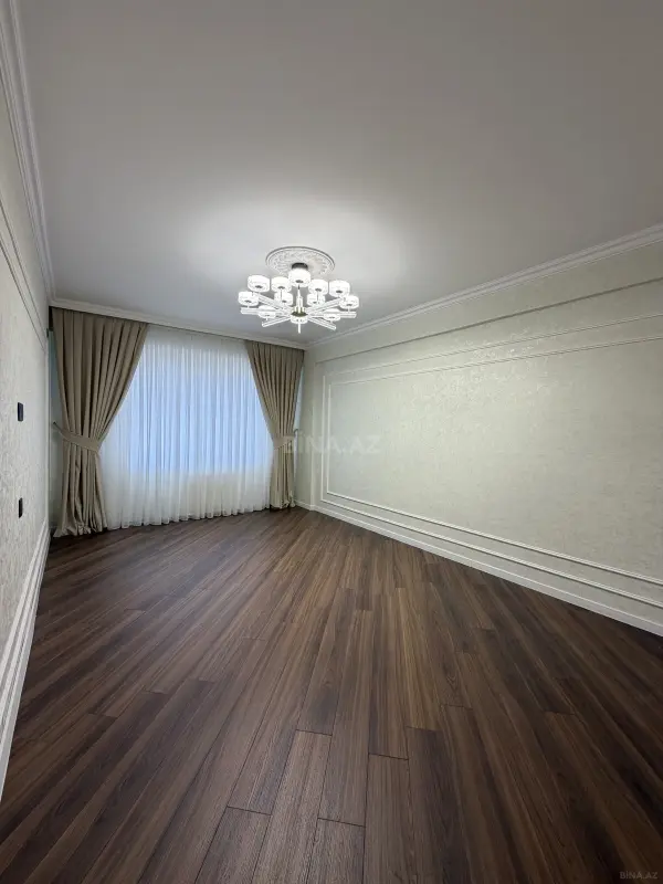 Satılır 2 otaqlı mənzil 70 m²