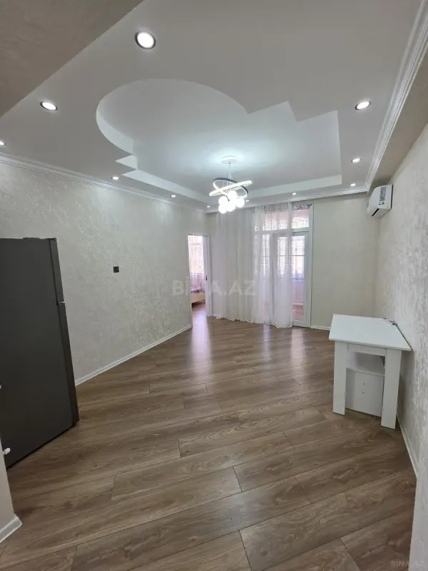 Satılır 3 otaqlı mənzil 84 m²