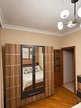 Satılır 2 otaqlı mənzil 65 m² — Bakı, İnşaatçılar 2 otaq 65.00 m²