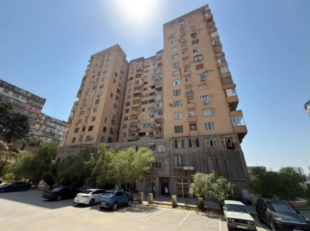 Satılır 3 otaqlı mənzil 84 m²