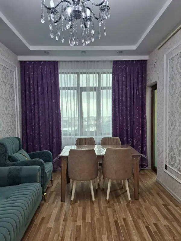 Kirayə verilir 2 otaqlı mənzil 65 m²