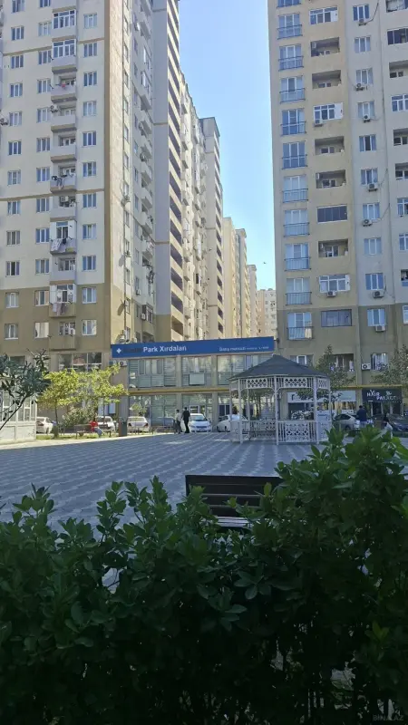 Satılır 2 otaqlı mənzil 62 m²