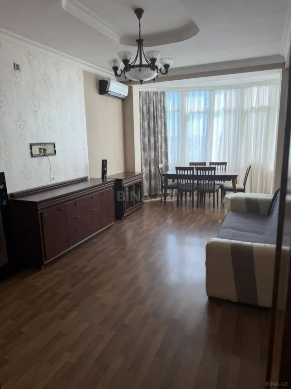 Kirayə verilir 3 otaqlı mənzil 82 m²