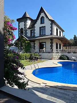 Kirayə verilir 3 otaqlı həyət evi 140 m² — Bakı, Şüvəlan 3 otaq 140.00 m²