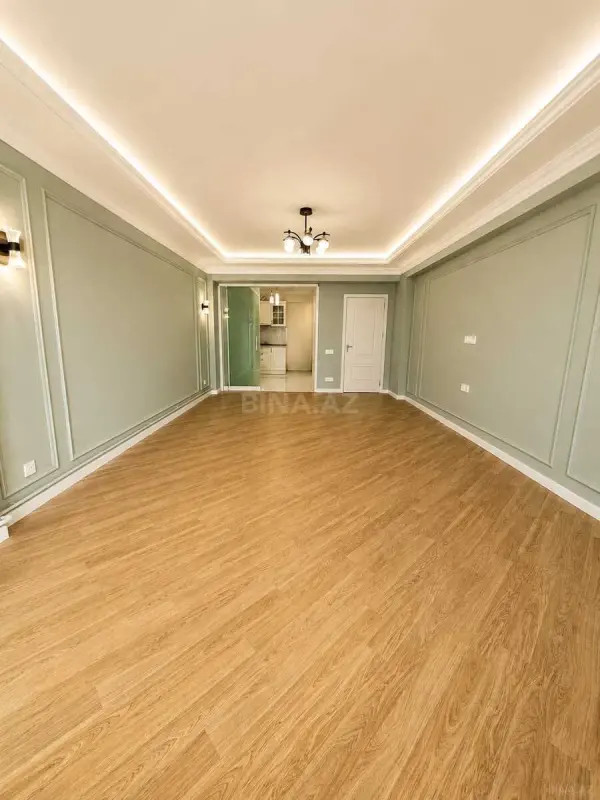 Kirayə verilir 2 otaqlı mənzil 85 m²