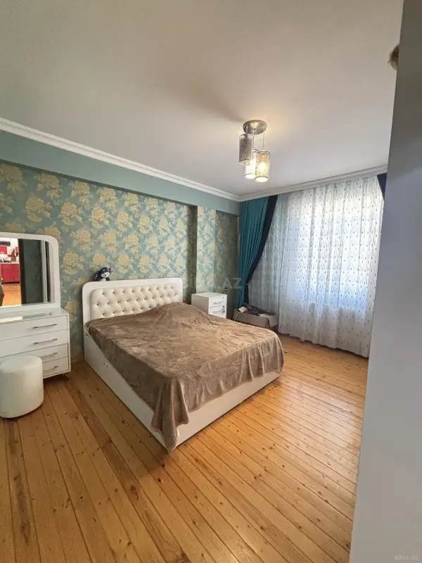 Satılır 3 otaqlı mənzil 87 m²