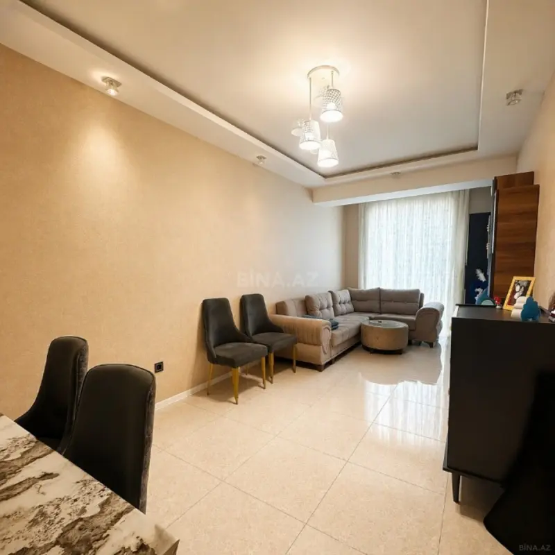 Satılır 2 otaqlı mənzil 52 m²