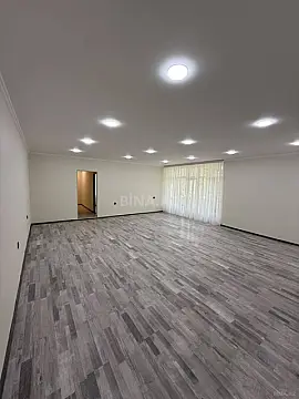 Kirayə verilir obyekt 80 m² — Bakı 80.00 m²