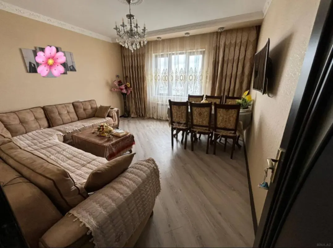 Satılır 4 otaqlı mənzil 90 m²