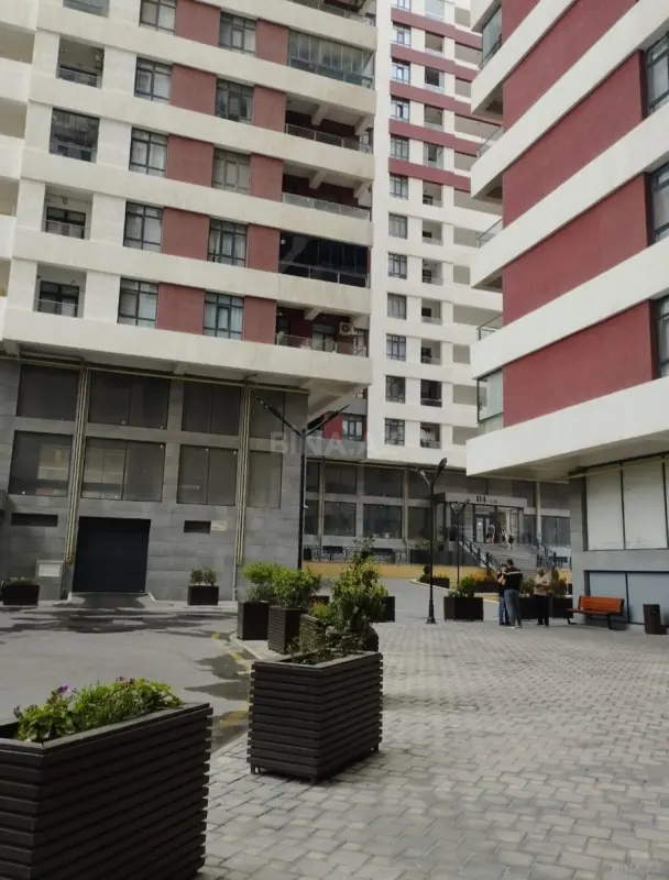 Kirayə verilir 2 otaqlı mənzil 65 m²