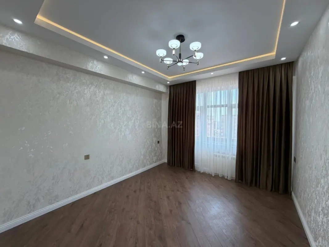 Satılır 3 otaqlı mənzil 96 m²