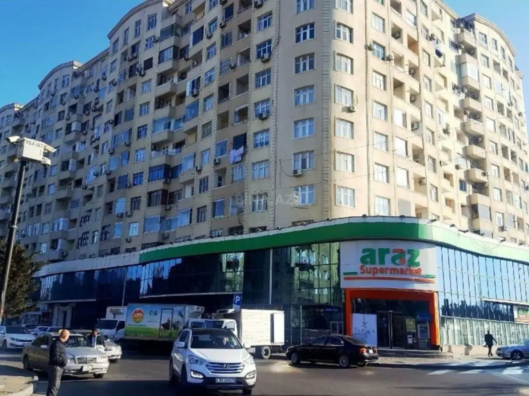 Satılır 2 otaqlı mənzil 91 m²