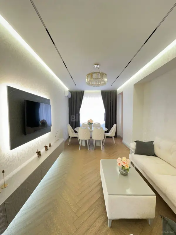 Satılır 3 otaqlı mənzil 108 m²