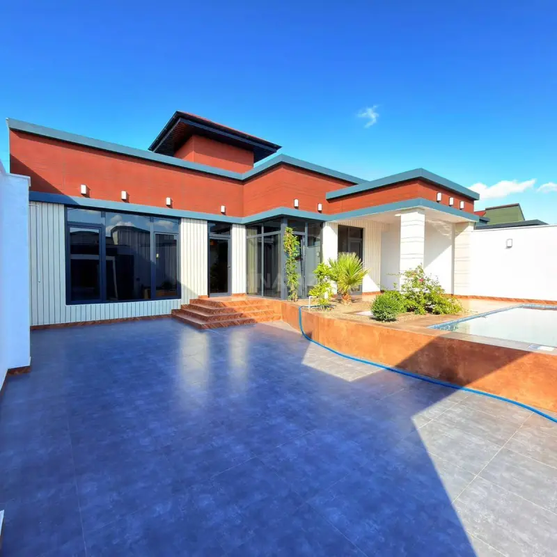Satılır 4 otaqlı həyət evi 170 m²