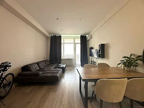 Kirayə verilir 3 otaqlı mənzil 100 m² — Bakı, 8-ci kilometr 3 otaq 100.00 m²