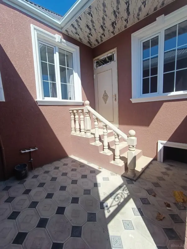 Satılır 2 otaqlı həyət evi 55 m²