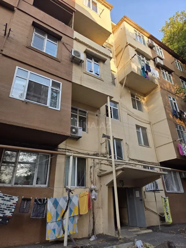 Satılır 2 otaqlı mənzil 40 m²