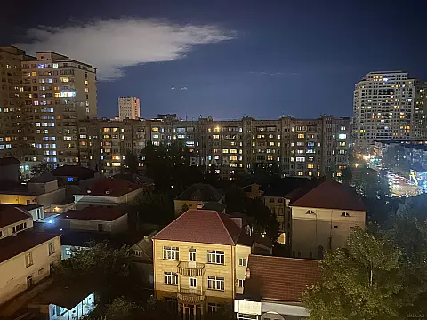 Kirayə verilir 2 otaqlı mənzil 50 m² — Bakı, İnşaatçılar 2 otaq 50.00 m²