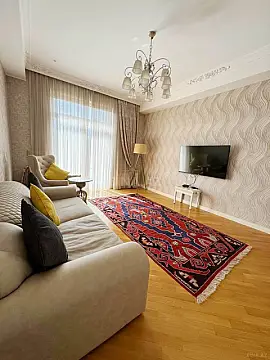 Kirayə verilir 2 otaqlı mənzil 100 m² — Bakı 2 otaq 100.00 m²