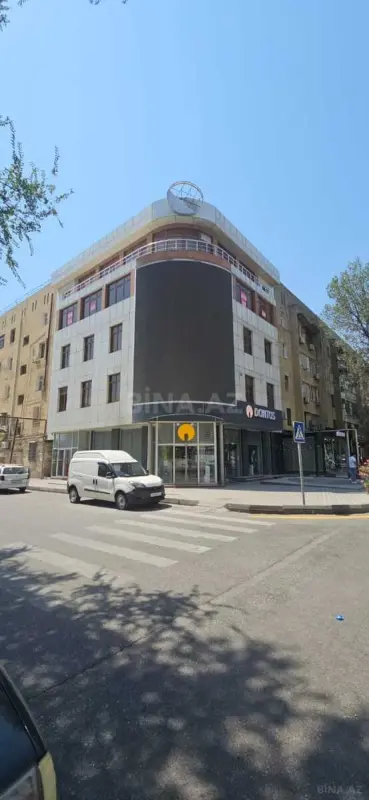 Kirayə verilir 7 otaqlı ofis 200 m²