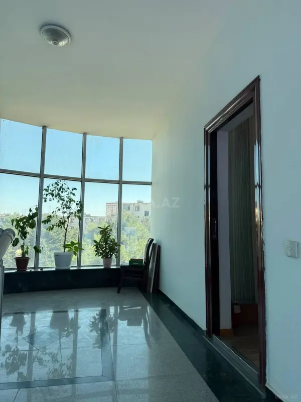 Kirayə verilir 3 otaqlı ofis 110 m²